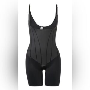 SPANX Black Shapewear Bodysuit